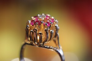 Pierścionek złoty diament rubiny r 13 certyfikat