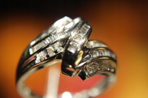 Pierścionek złoty 10k diamenty r 14 certyfikat