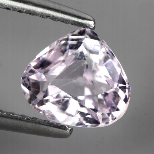 Kunzyt kamień naturalny 1.59ct VVS serce
