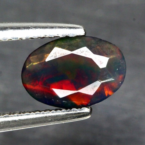 Opal czarny kamień naturalny 0.75ct AAA