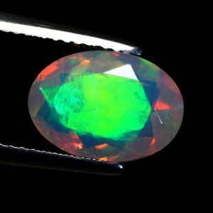 Opal ognisty kamień naturalny 2.46ct AAA