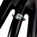 Delikatny pierścionek r 15 srebrny Sky Blue Topaz