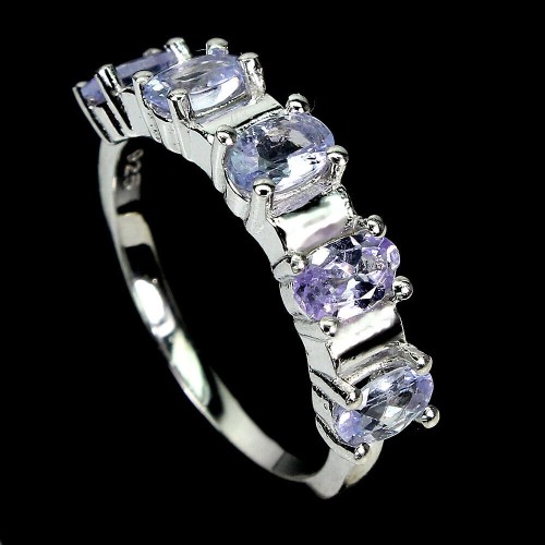 Delikatny pierścionek tanzanity naturalne r 11.5