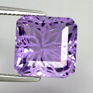 Ametyst kamień naturalny 8.28ct VVS rzeźbiony