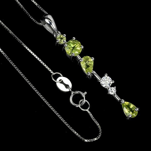 Delikatny 925 naszyjnik naturalne oliwiny cyrkonie