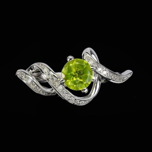 Pierścionek r 17 naturalny oliwin cyrkonie srebro