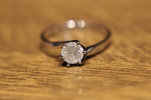 Pierścionek złoty diament 0.50ct certyfikat