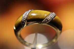 Pierścionek złoty kocie oko certyfikat