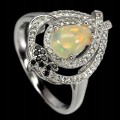 Srebrny r 14 925 pierścionek opal ognisty spinele