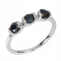 Srebrny delikatny pierścionek czarne opale r 15