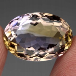Ametryn kamień naturalny VVS 15.48ct
