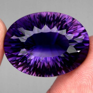 Ametyst kamień naturalny IF 49.7ct