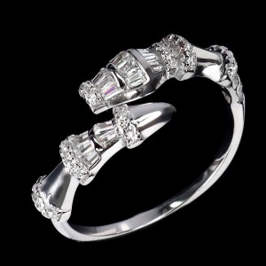 Srebrny delikatny pierścionek cyrkonie AAA r 17