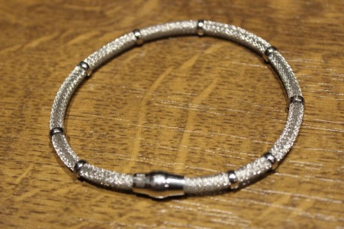 Piękna bransoletka srebrna 925