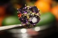 Artystyczny pierścionek srebrny naturalne ametysty spinele granat r 22.5