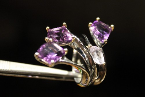 Artystyczny pierścionek srebrny naturalne ametysty spinel r 15