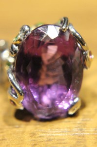 Artystyczny pierścionek srebrny naturalny ametyst granaty diopsydy r 17