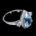 925 Pierścionek naturalny sky blue topaz białe topazy r 14