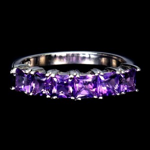 925 Pierścionek delikatny naturalne ametysty r 17