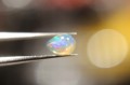 Opal ognisty kamień naturalny 7 x 5 x 3 mm