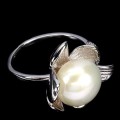 Pierścionek r 13 srebro naturalna kremowa perła cyrkonie