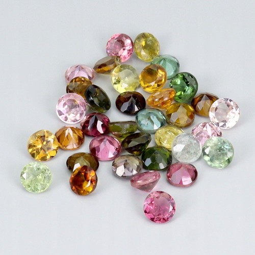 Turmaliny kamienie naturalne IF-VVS 5.6ct 35 sztuk