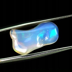 Opal ognisty kamień naturalny 3.2ct AAA IF