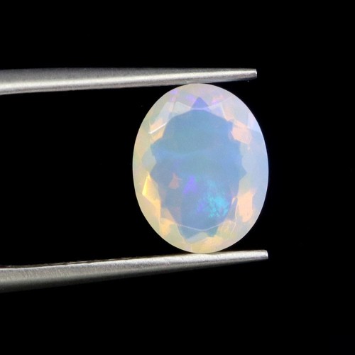Opal ognisty kamień naturalny 2.13ct AAA IF