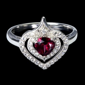 Pierścionek delikatny naturalny granat rodolit białe topazy r 12 serce