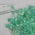 Szmaragdy kamienie naturalne 4.35ct 131 sztuk
