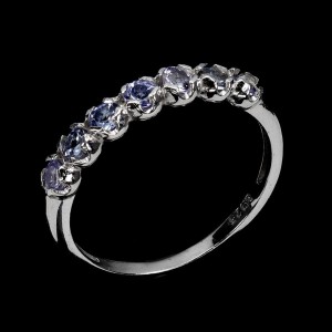 Delikatny srebrny pierścionek 925 naturalne tanzanity r 19