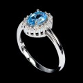 Delikatny pierścionek swiss blue topaz cyrkonie r 17 925