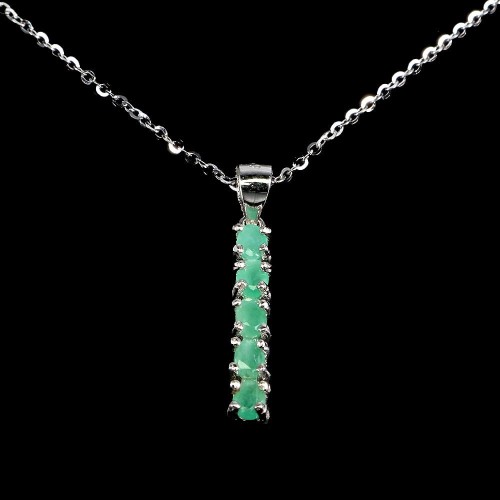 925 Delikatny piękny naszyjnik naturalne szmaragdy srebrny