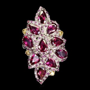 Srebrny piękny pierścionek r 16 naturalne granaty szafiry Songea