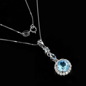 Delikatny 925 naszyjnik naturalne Sky Blue topazy cyrkonie