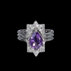 925 Pierścionek r 14 naturalne białe topazy ametyst piękny