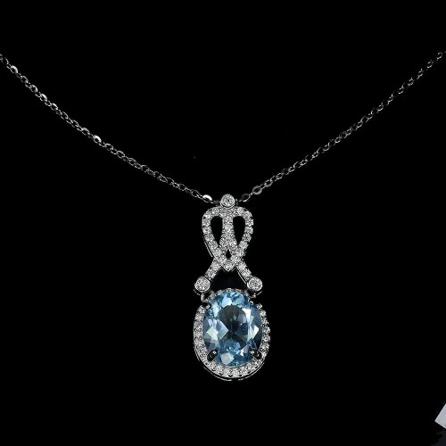 925 Delikatny piękny naszyjnik naturalny Sky Blue topaz cyrkonie