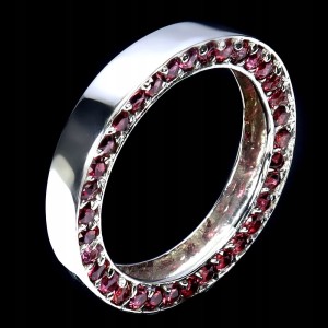 925 Pierścionek obrączka srebrna r 13 naturalne granaty rodolity piękna