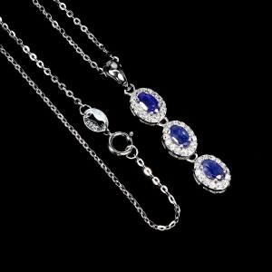 Naszyjnik delikatny naturalne szafiry niebieskie białe topazy 925