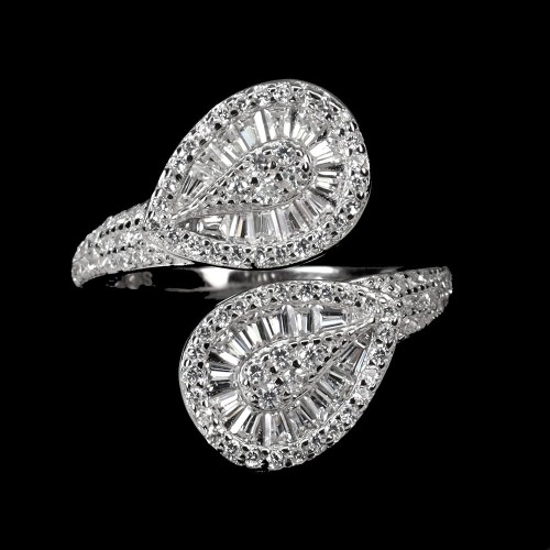 Srebrny delikatny pierścionek elegancki cyrkonie AAA r 14