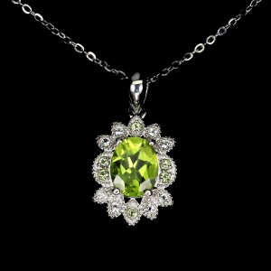 Naszyjnik naturalne oliwiny białe topazy delikatny piękny 925