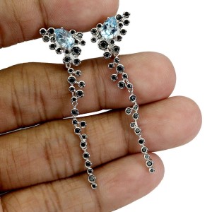 Srebrne delikatne wiszące kolczyki natural topazy sky blue czarne spinele 3