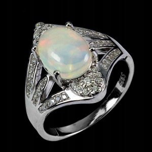 Srebrny 925 elegancki pierścionek naturalny ognisty opal cyrkonie r 16.5