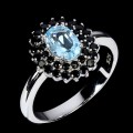 Srebrny delikatny pierścionek r 17 naturalny sky topaz czarne spinele