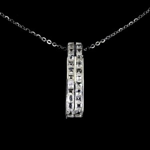 Srebrny delikatny elegancki naszyjnik naturalne białe topazy 925