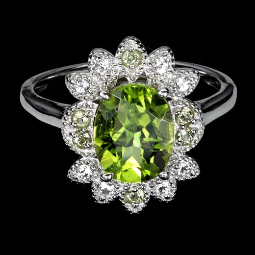 Pierścionek elegancki naturalny oliwin białe topazy r 14 925