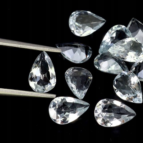Akwamaryny kamienie naturalne 12 sztuk IF-VVS 5.18ct
