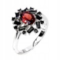 925 Pierścionek elegancki srebrny naturalny granat czarne spinele r 17