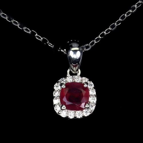Elegancki delikatny 925 srebrny naszyjnik naturalny rubin cyrkonie