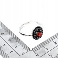 Pierścionek elegancki srebrny naturalny granat czarne spinele r 14 925
